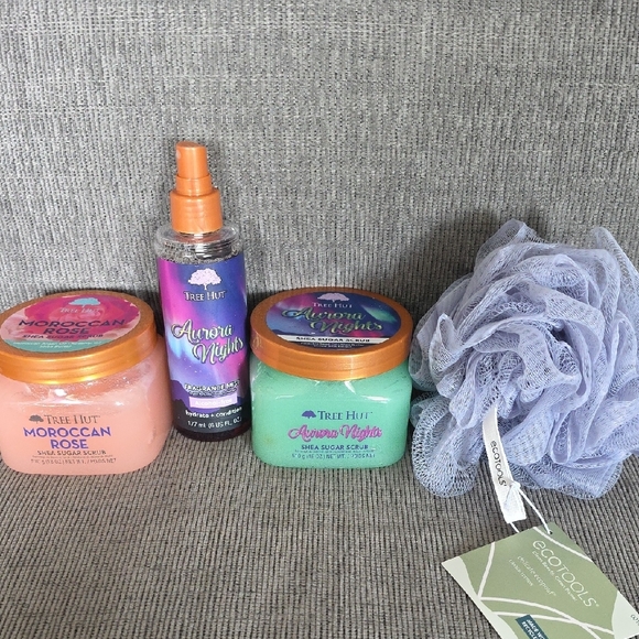 Tree Hut Moroccan Rose and Aurora Nights Bath Set, All New, 4 Items. - Picture 2 of 10